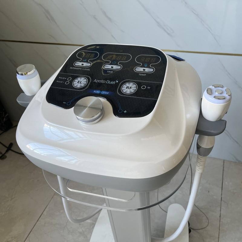 エレクトロポレーション RF美顔器　美容機器　美容液導入 |  | 01