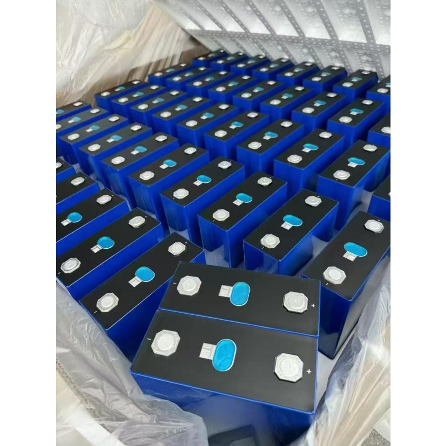 280Ah リン酸鉄リチウムイオンバッテリー LiFePO4 LFP 3.2V LF280K 4個セット 合計3584Wh | 