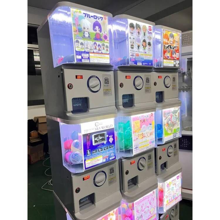 4台セット！業務用ガチャマシン 100円/500硬貨用 ガチャマシーン 