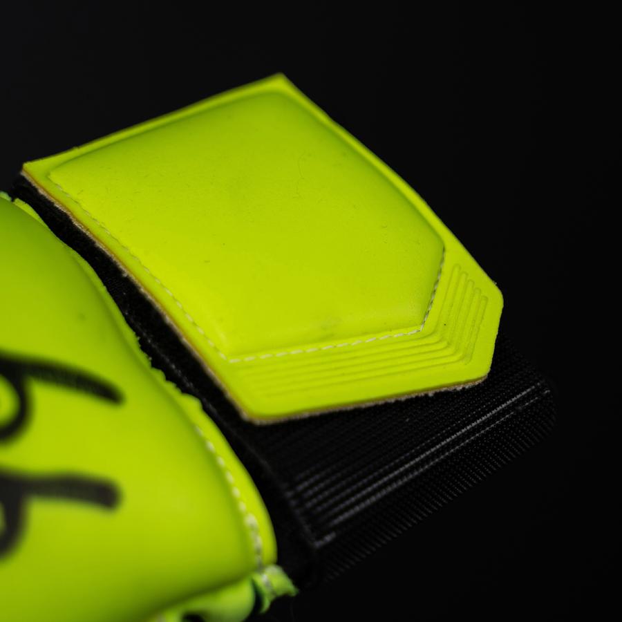 uhlsport公式 ウールシュポルト   プレディクション エナジー アブソルートグリップ ハーフネガティブ  7 ~ 10号 フローイエローxネイビー 101133301-01 | uhlsport | 07