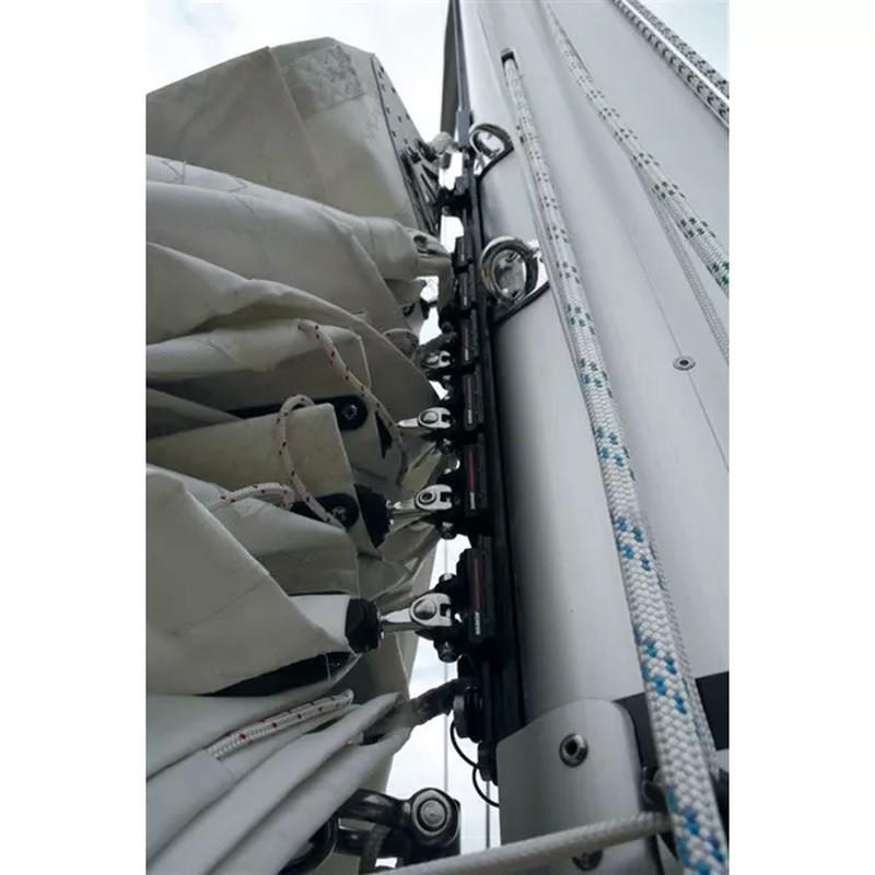 Batten Car w/12mm Stud 12mm スタッド付 バテンカー HC7324 ボート ディンギー ビーチボート クルーザー 小型船舶ハーケン HARKEN 代引不可_1