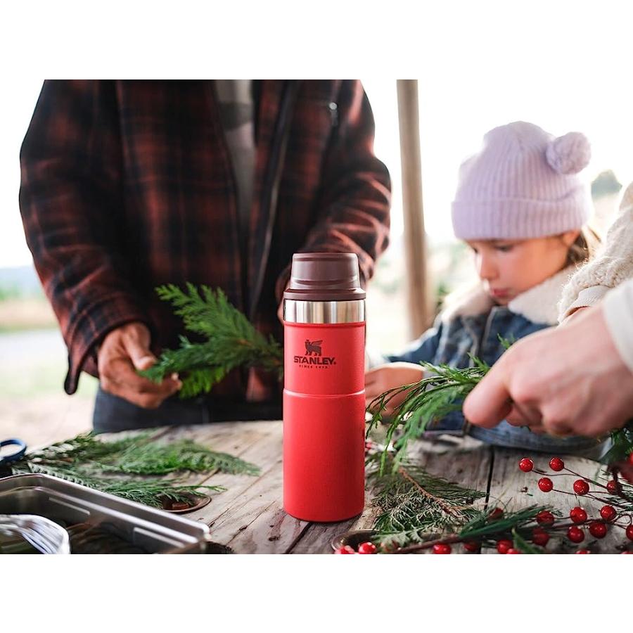 STANLEY TRIGGER-ACTION TRAVEL MUG 16OZ LAVA | STANLEY | 06