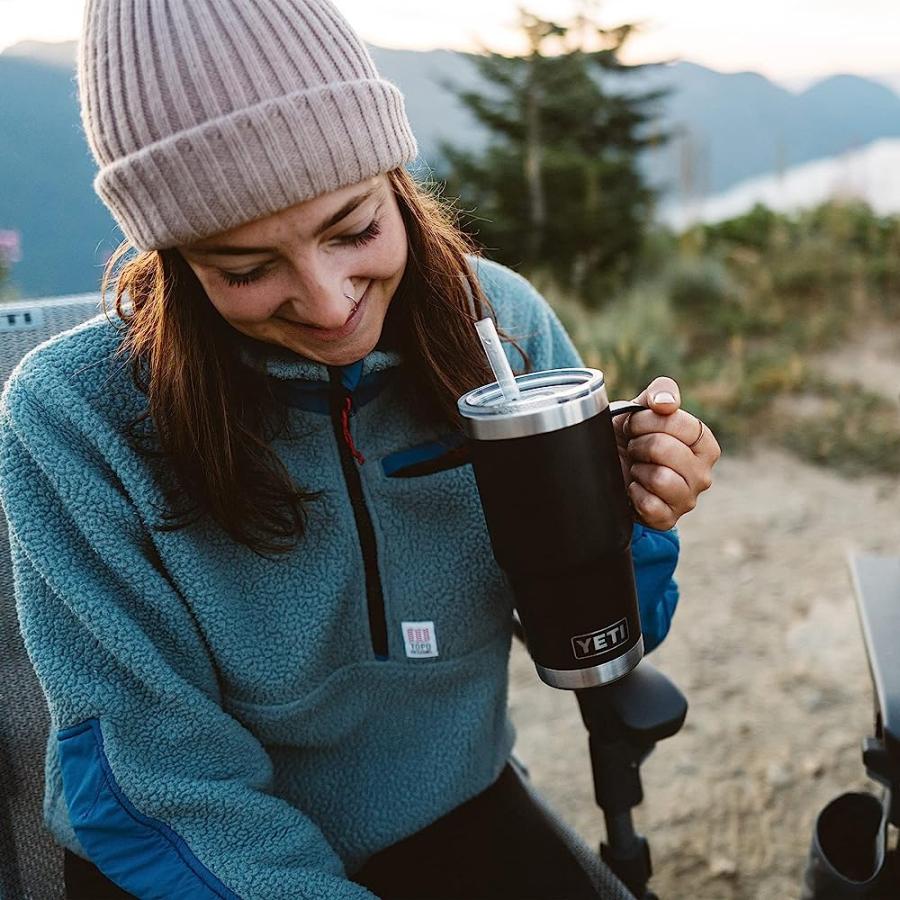 YETI RAMBLER 25 OZ STRAW MUG, VACUUM INSULATED, STAINLESS STEEL, BLACK | YETI | 04