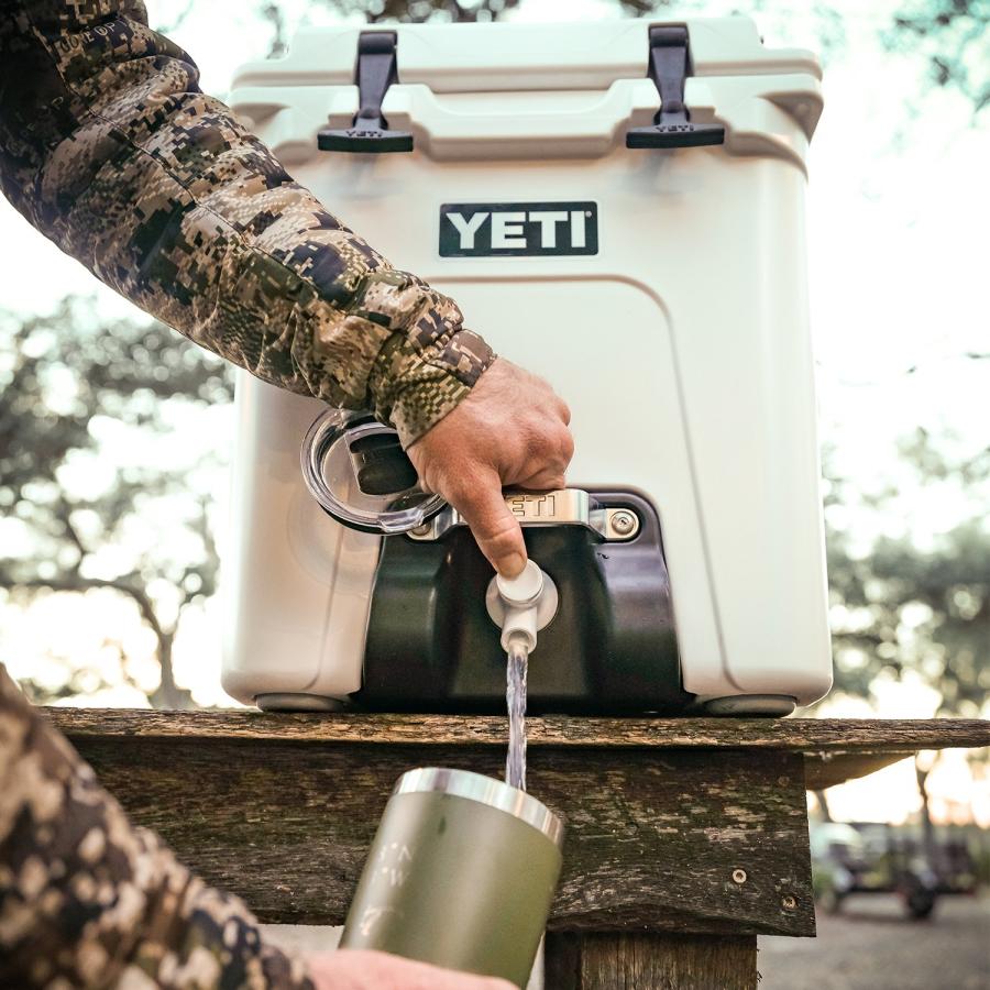 YETI Silo 6 ガロン ウォータークーラー:YETIボックス、ホワイト | YETI | 04
