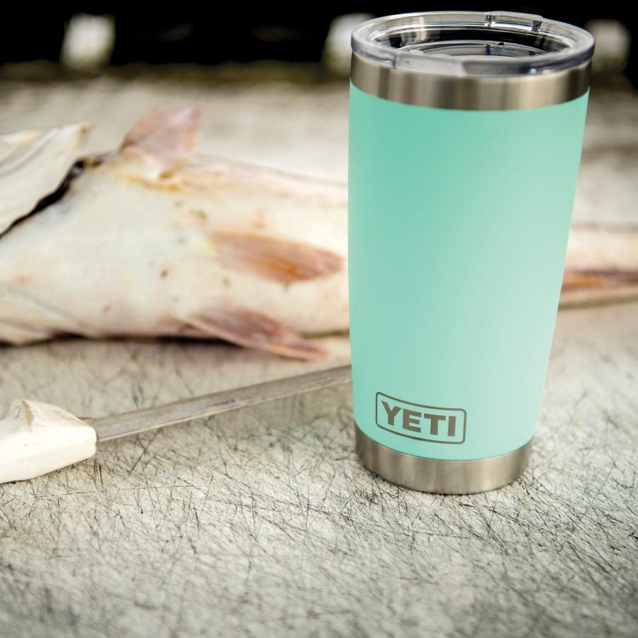 YETI Rambler 20オンス タンブラー 蓋付き 真空断熱 ステンレス製、シーフォーム | YETI | 02