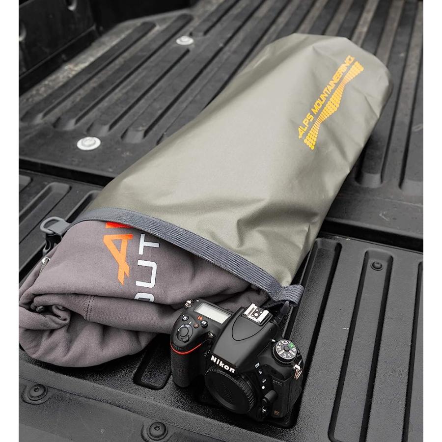 ALPS MOUNTAINEERING DRY PASSAGE WATERPROOF DRY BAG 10L, CHARCOAL | ALPS MOUNTAINEERING | 06
