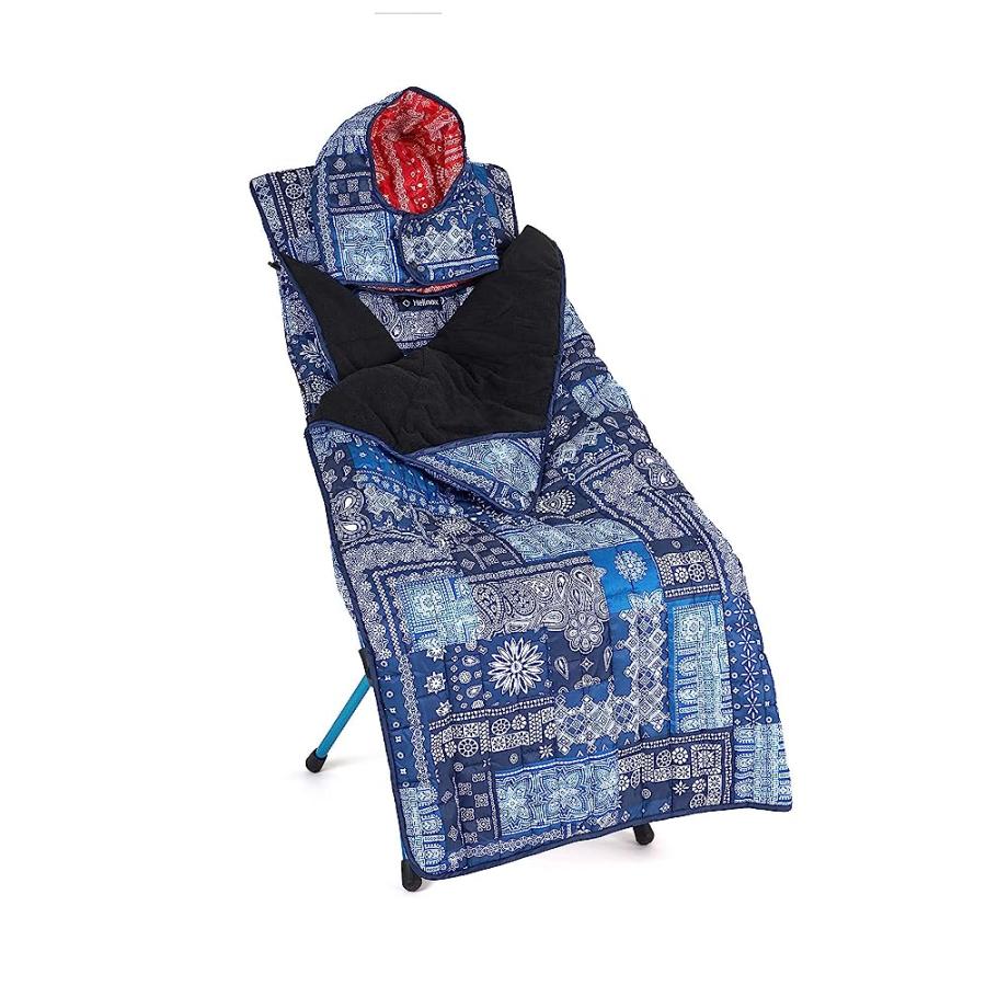 HELINOX TOASTY WRAPAROUND HOODED BLANKET, SUNSET/BEACH, BLUE & RED BANDANA | Helinox | 01