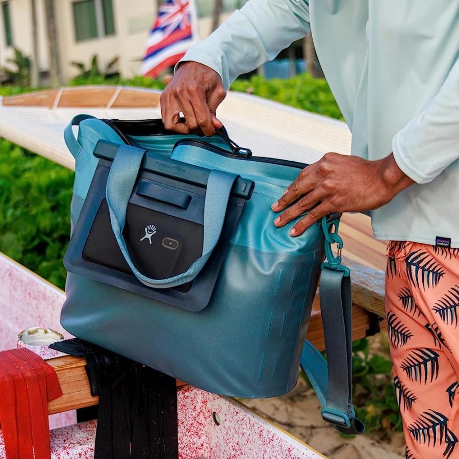 HYDRO FLASK 26 L DAY ESCAPE SOFT COOLER - REUSABLE TRAVEL BAG TOTE - INSULATED | HYDRO FLASK | 07