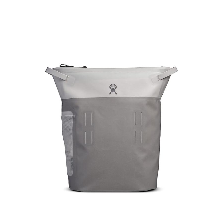 HYDRO FLASK 20 L DAY ESCAPE SOFT COOLER - REUSABLE TRAVEL BACKPACK - INSULATED - PEPPERCORN | HYDRO FLASK | 01