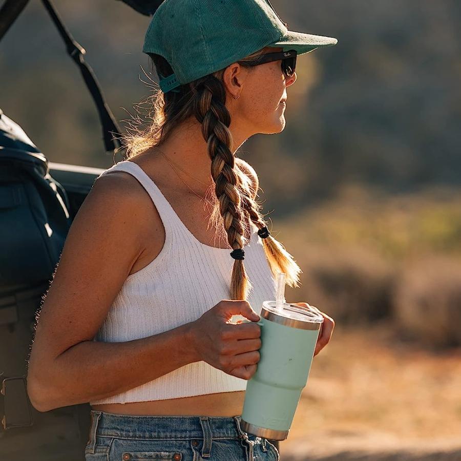 YETI RAMBLER 25 OZ STRAW MUG, VACUUM INSULATED, STAINLESS STEEL, SEAFOAM | YETI | 01