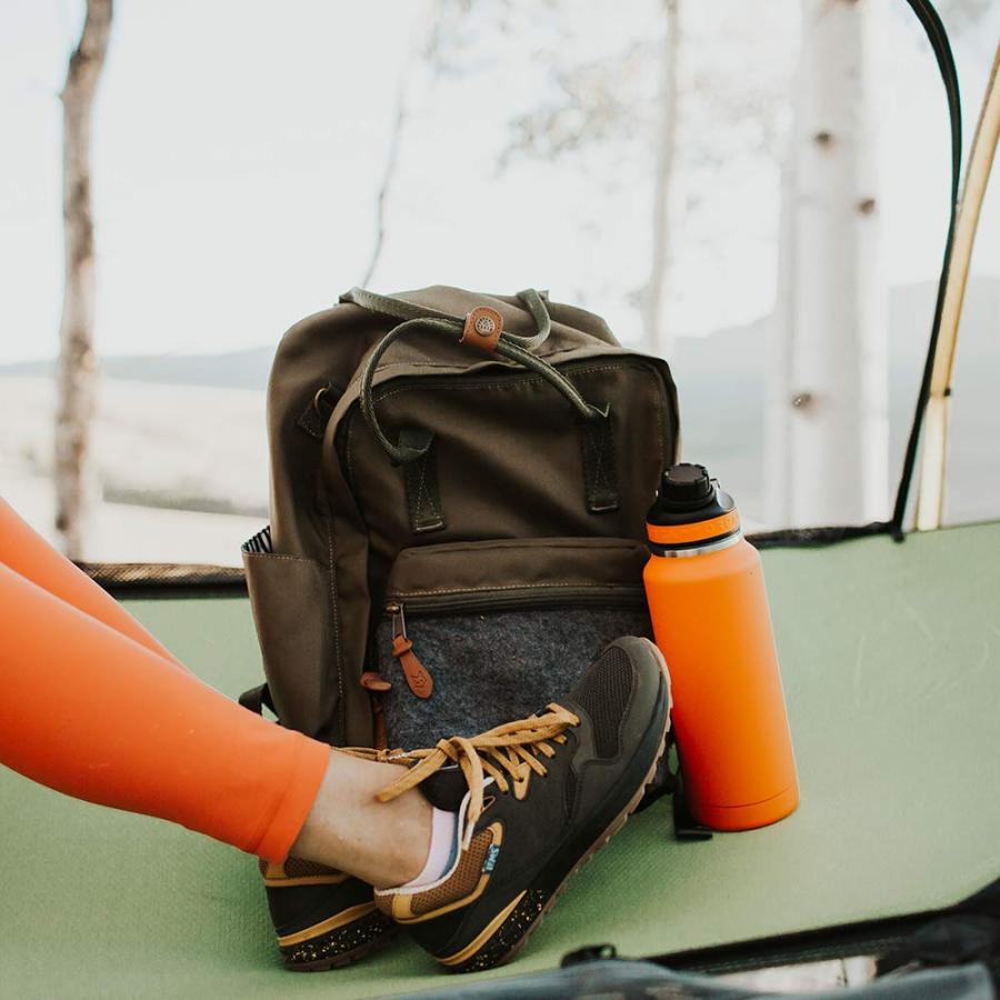 ORCA HYDRA 34 OZ. 18/8 STAINLESS STEEL INSULATED WATER BOTTLE, SCREW TOP SPORTS BOTTLE, POWDER COATED, WITH SILICONE GRIP WHALE TALE HANDLE, TOP | LES CREATIONS | 05