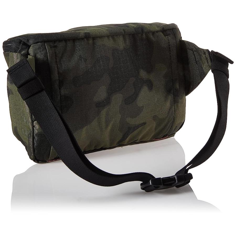 MOUNTAIN HARDWEAR CAMP 4 HIP PACK, LIGHT ARMY CAMO PRINT, O/S | MOUNTAIN HARDWEAR | 01