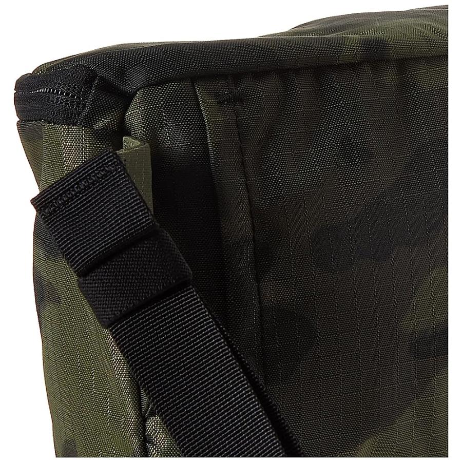 MOUNTAIN HARDWEAR CAMP 4 HIP PACK, LIGHT ARMY CAMO PRINT, O/S | MOUNTAIN HARDWEAR | 03