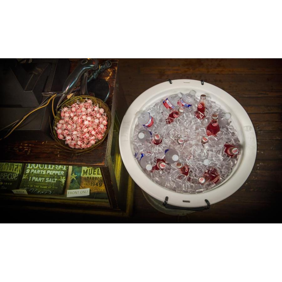 YETI Tank 85 バケツクーラー:YETI、ホワイト | YETI | 05