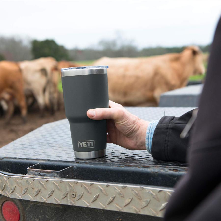 YETI Rambler 30オンス タンブラー マグスライダー蓋付き 真空断熱 ステンレス製、チャコール | YETI | 06