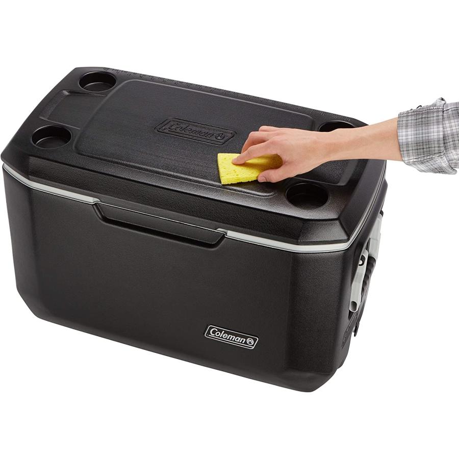 Coleman Cooler Xtreme Cooler Keeps Ice Up to 5 Days Heavy-Duty 70-Quart Cooler for Camping, BBQs, Tailgating & Outdoor Activities | Coleman | 05