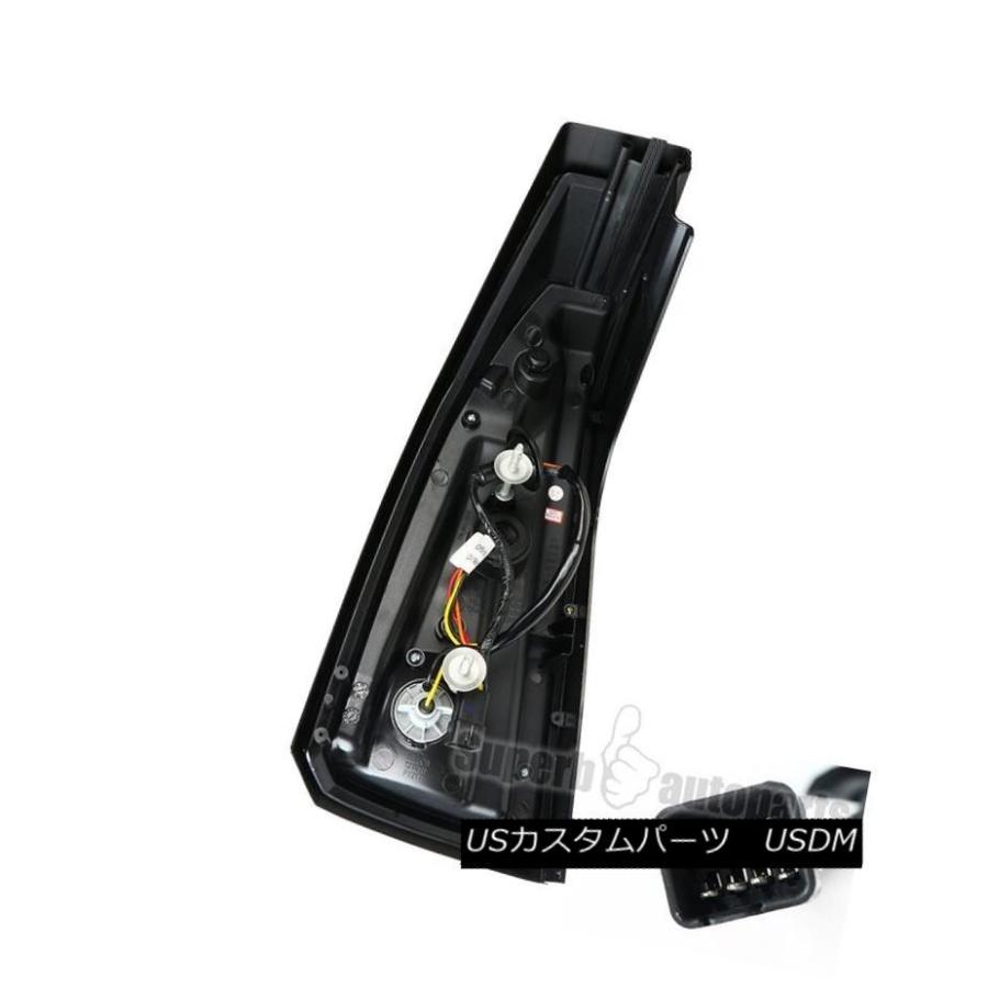 テールライト LEDバー2003-2007キャデラックCTS光沢ブラックスモークレンズテールブレーキライト LED Bar 2003-2007 Cadの画像