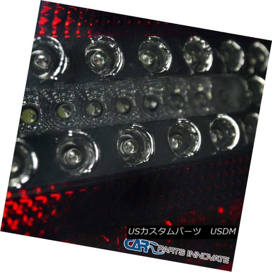 テールライト 08-11ベンツW204 Cクラスの交換煙LEDテールブレーキ