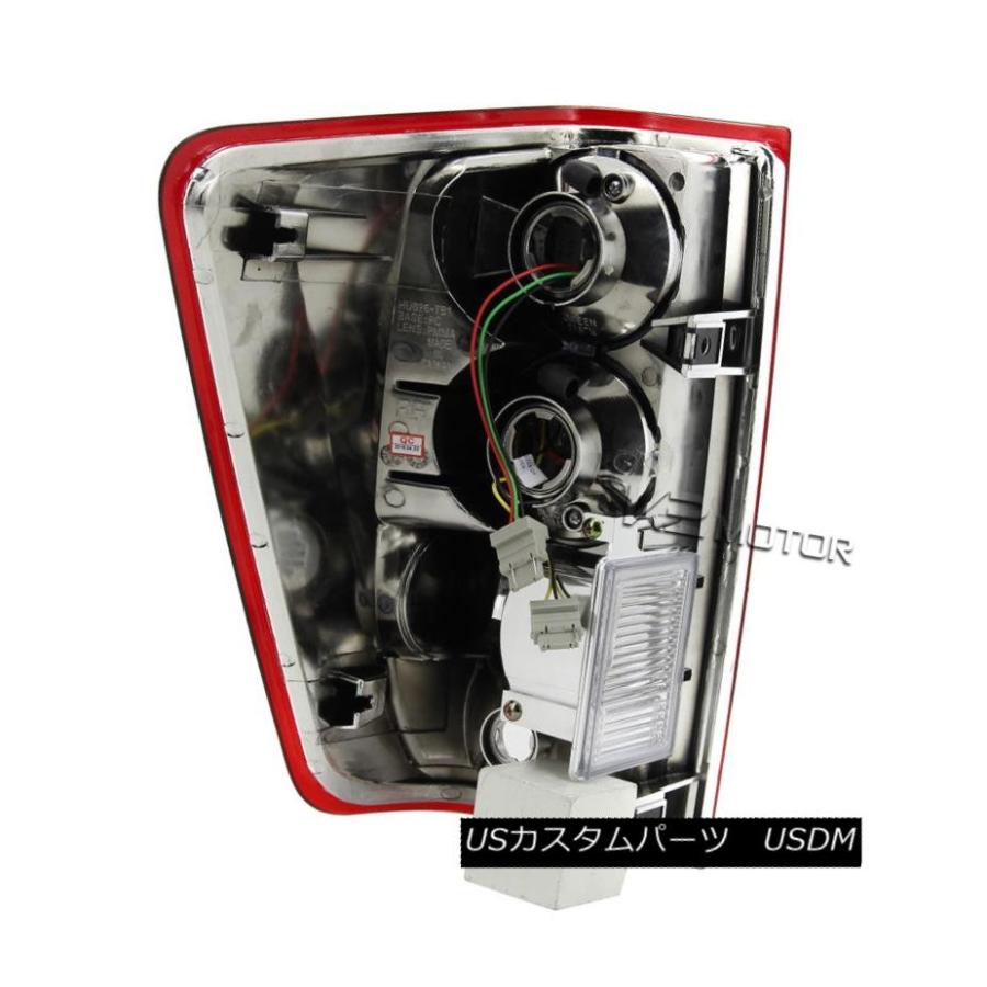 テールライト 2004年?2013年のLEDテールブレーキライトレッドレンズペアNissan Titan LED Tail Brake Lightsの画像