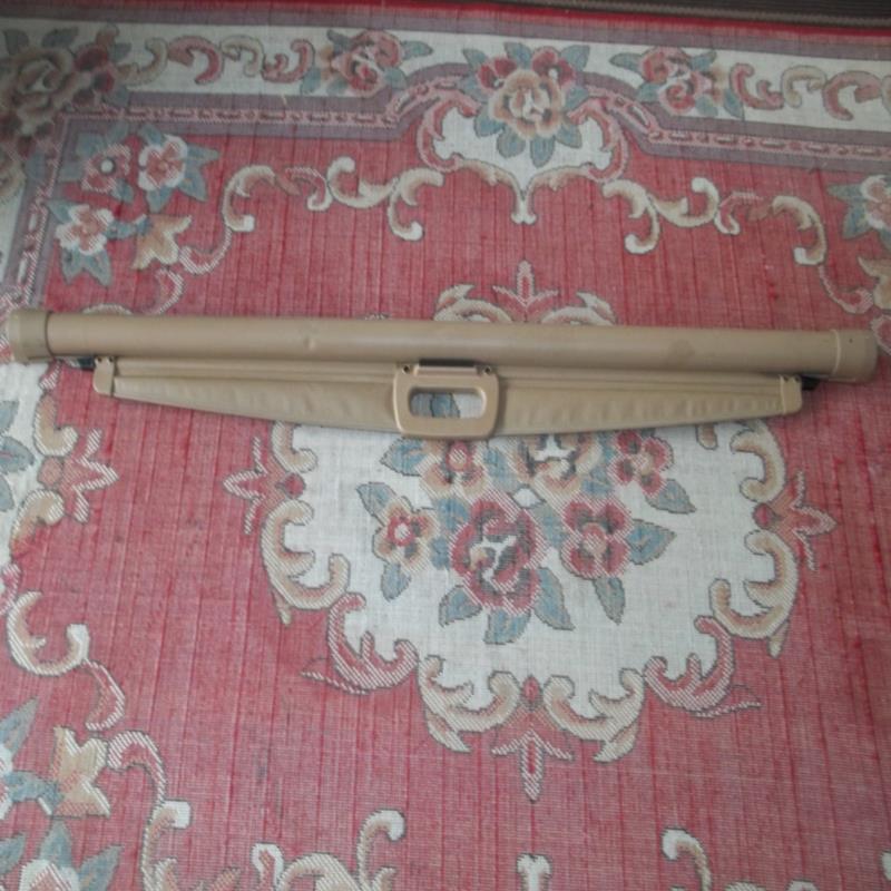 USリアーカーゴカバー ジープグランドチェロキー格納ラゲッジシェード/セキュリティカーゴカバー1999 - 2004 TAN Jeep Gran