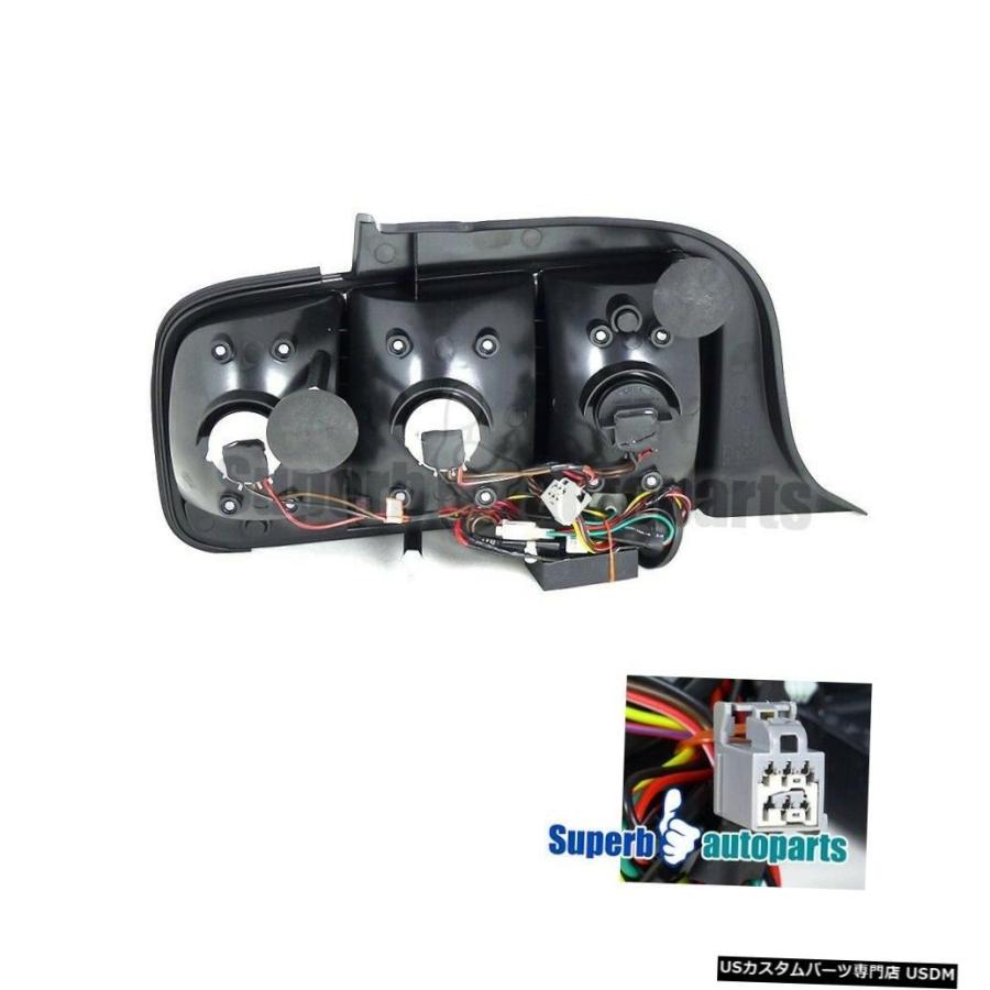 Tail light 2005-2009 Ford Mustang LED Sequential Signal Tail Light + 3rd Brの画像