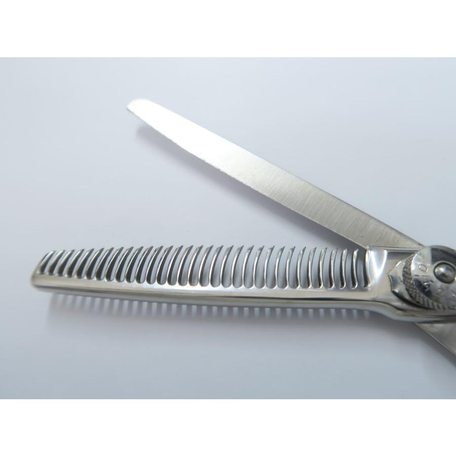 Bランク ナルトシザー naruto scissors 二梳きヘネシーラムールS31セニング 美容師・理容師 5.8インチ 右利き 中古:H ...