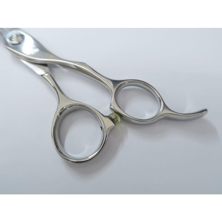 NAVI シザー美容師