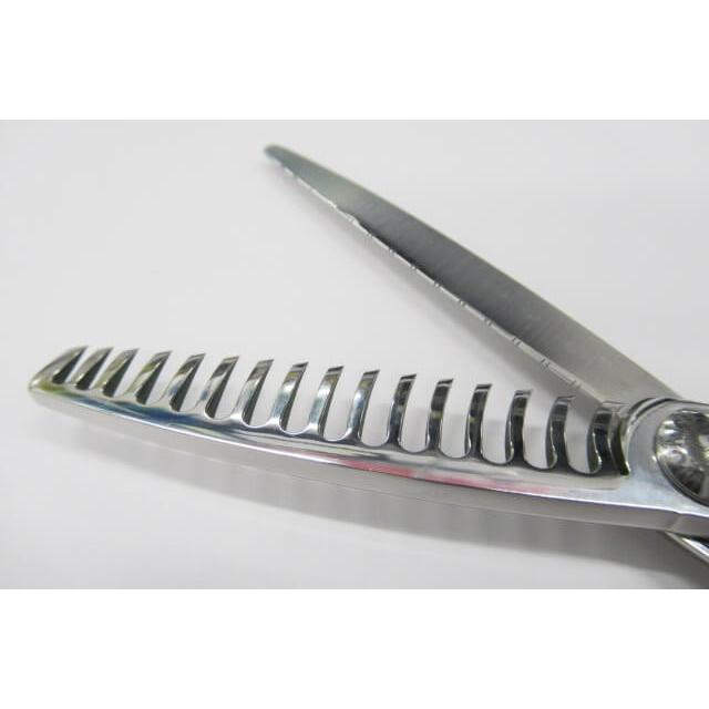 トギノンセニングクイーンシグマ5.8インチ（右利き用）カット率15%