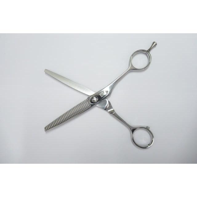 Sランク【UTSUMI ウツミ 内海】 SL24セニング 美容師・理容師 6.0