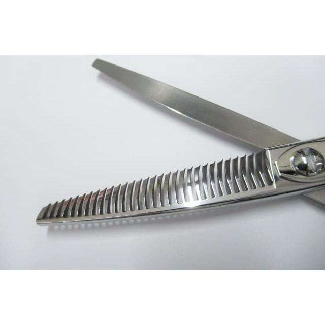 Sランク【UTSUMI ウツミ 内海】 SL24セニング 美容師・理容師 6.0