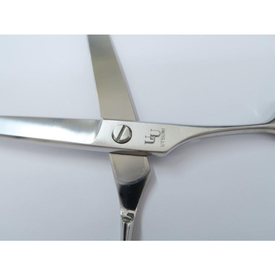 Cランク UTSUMI ウツミ 内海 UK70シザー 美容師・理容師 7.0インチ 右