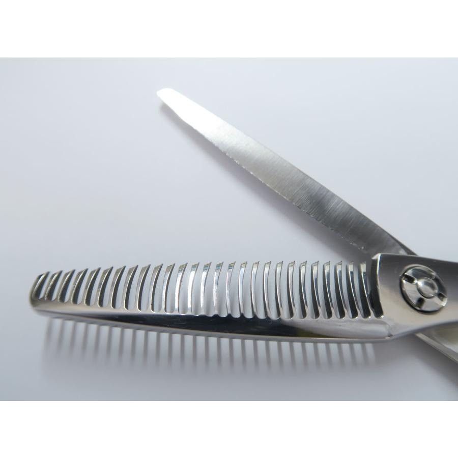 Cランク MERIT メリット CRYSTAL-27 3セニング 美容師・理容師 6.0