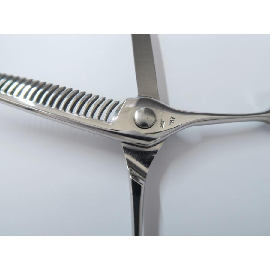 Bランク ナルトシザー naruto scissors 三梳きスラストゆうB27セニング