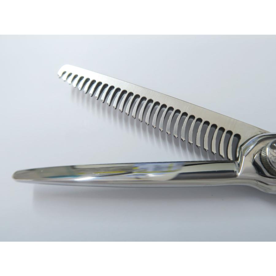 Bランク ナルトシザー naruto scissors 三梳きスラストゆうB27セニング