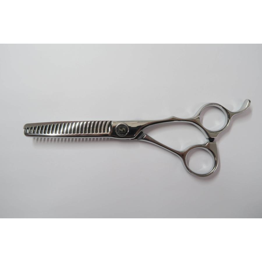 サクシード シザー succeed エレーナ・セニング23 美容師 理容師