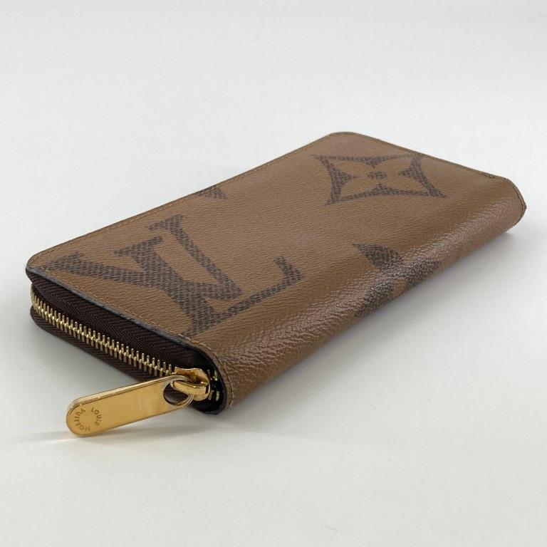 LOUIS VUITTON（ルイ・ヴィトン） ジッピーウォレット