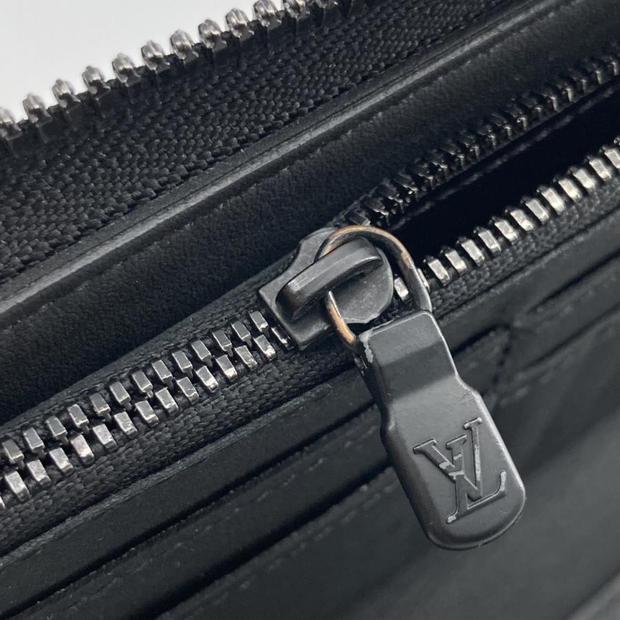 LOUIS VUITTON モノグラムシャドウ M62902 長財布 ブラック LOUIS VUITTON（ルイ・ヴィトン） モノグラムシャドウ ジッピー
