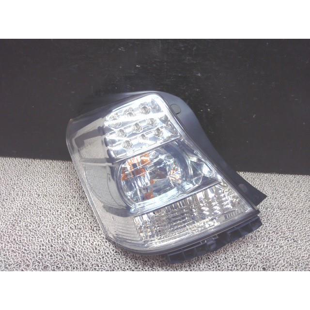 SAI サイ AZK10 左テールランプ 左コンビネーション 81560-75010 