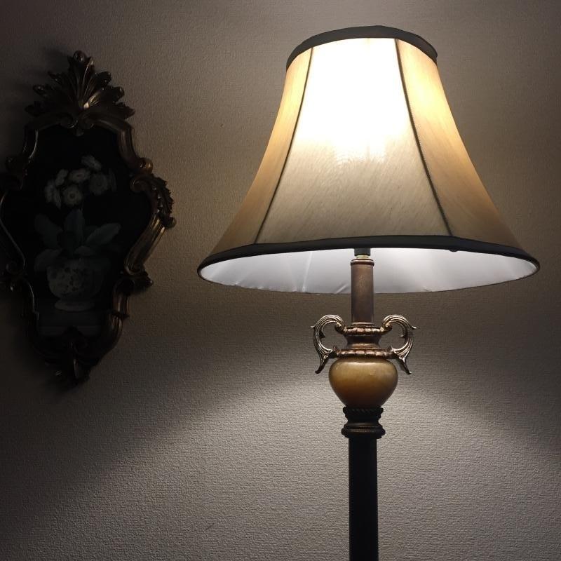 アンティーク　フロアライト 楽天市場】【送料無料】おしゃれなアンティークフロアランプ