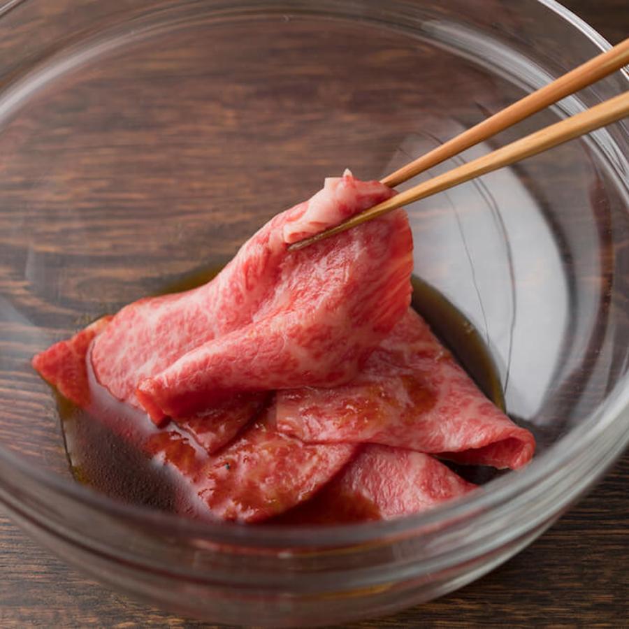 肉 ギフト 牛肉 黒毛和牛 大和榛原牛 A5 しゃぶしゃぶ用 吟撰極上ロース肉 木製箱入 2.0kg 内祝い 御礼 プレゼント 送料無料 爆買の画像