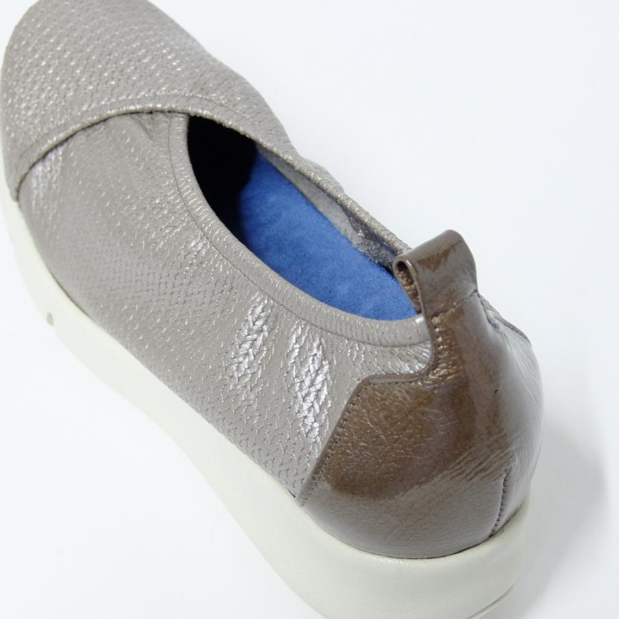 Casual Monetのパンプス（未使用） MONET モネ monet 靴 アウトレット セール 返品交換不可