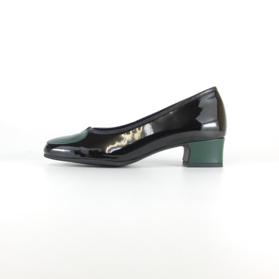 パンプス 歩きやすい 痛くない Put's 靴 プッツ 3625 クロ エナメル