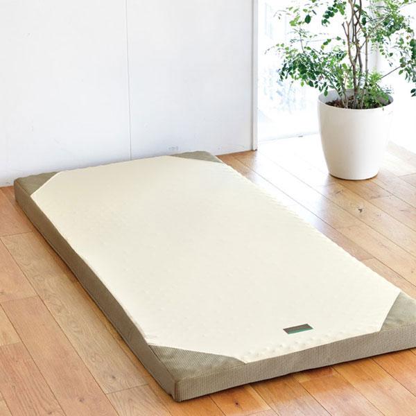 西川 ラクラ RAKURA ダブル マットレス 敷布団 丸巻き ゴールド 寝具 睡眠 丸巻き 厚み9cm 155ニュートン 圧縮 体圧分散 高反発マットレス ゴールド 2460-10656 | 西川