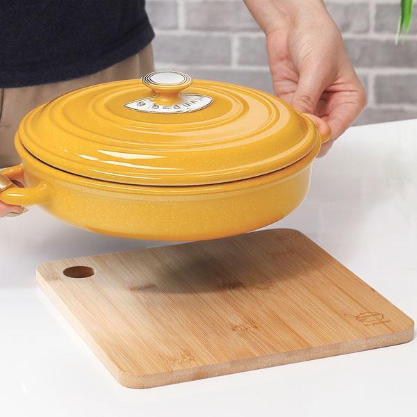 まな板にもなる鍋敷き 木製カッティングボード バンブー まな板/カッティングボード/まないた/キッチン/北欧 木製 バンブー食器 キッチン バンブーまな板 鍋敷き |  | 02