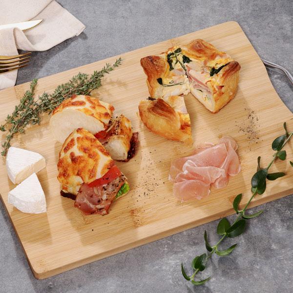 バンブーカッティングボード スクエア 35cm 竹のまな板 プレート 木製食器 竹製食器 写真映え ステーキ バーベキュー 吊り下げ キャンプ キャンプ料理 | 