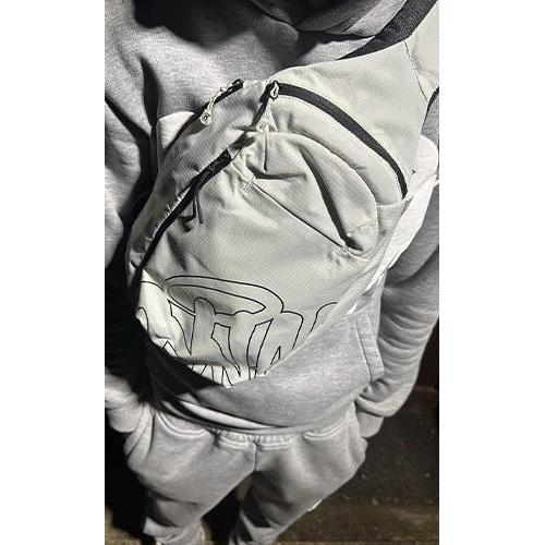 SYNA WORLD SLING BAG 【GREY】 : AndromedaBeast - 通販 - Yahoo