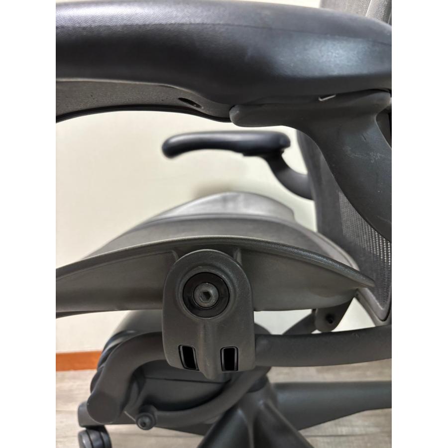 Herman Miller（ハーマンミラー） アーロンチェア （7）AE111PWB