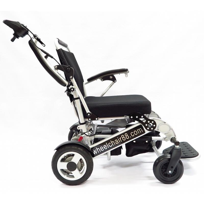 折り畳み電動車椅子、1秒折り畳み、パワーアップされたコンパクト電動車いす（PW-999ULの大型版）、Foldawheelシリーズ　PW-1000XL｜usmtekuno｜05