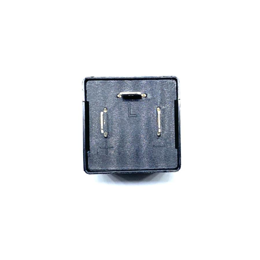 点滅速度調整機能付き 3極ウインカーリレー DC12V車用 ICウインカーリレー LED&ハロゲン対応 ハイフラ防止 3ピン 汎用品 カチカチ音あり |  | 01