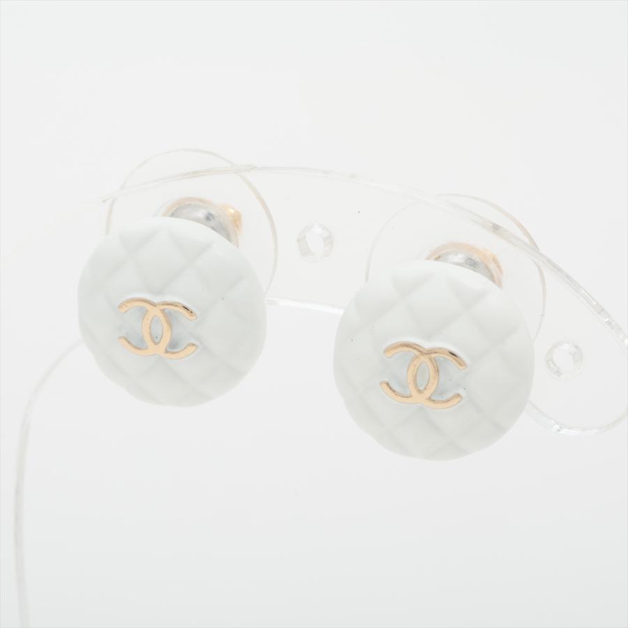 CHANEL シャネル ココマーク ピアス ホワイト ゴールド A19C